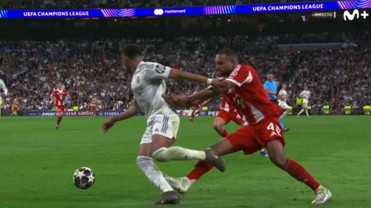 MK体育app下载-龙赛罗怒喷：塔没被罚下令人愤慨 裁判嫉妒皇马！VAR有什么用